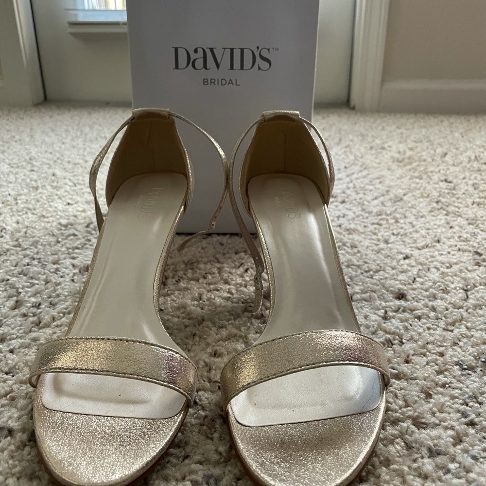 David’s Bridal Nayomi Gold Shoes